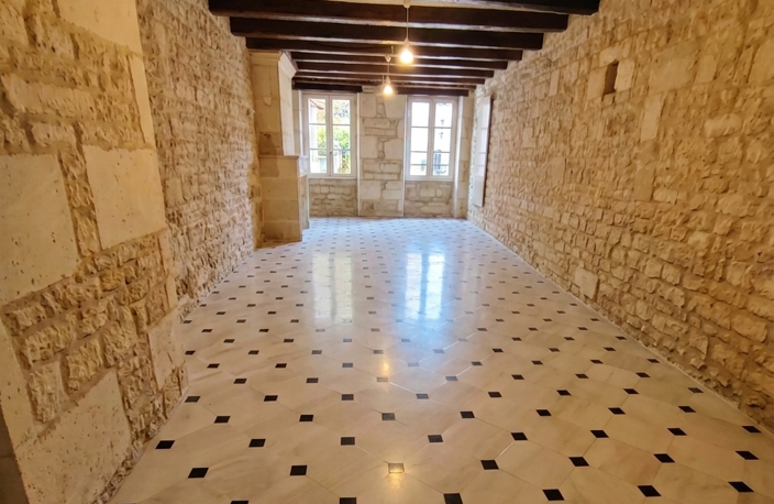 Vente Immeuble 350 m&sup2; — photo 2