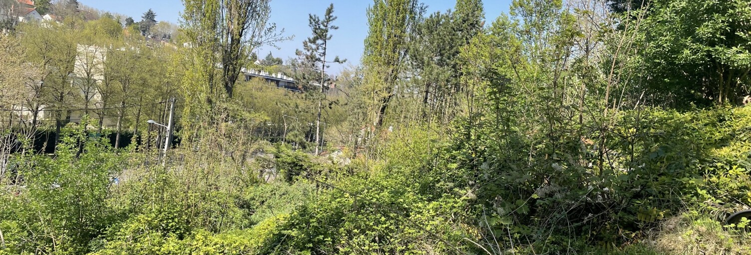 Terrain  377 m² à vendre à Bougival (78380)