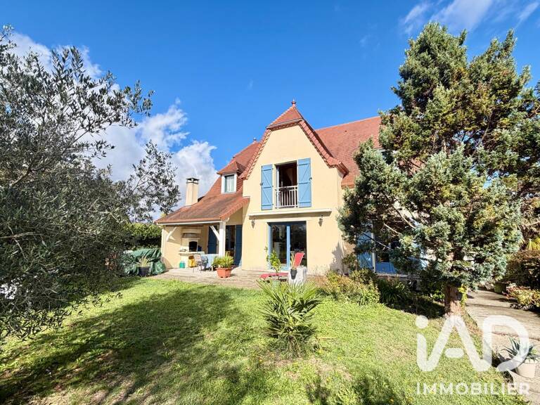 Vente Maison traditionnelle 7 pièces — photo 1