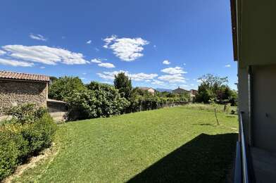 Appartement 4 pièces 246400 €