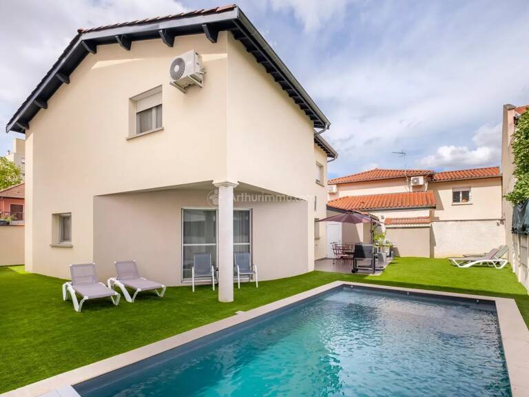Exclusivité : très belle maison T6 de 170 m² à Villeurbanne Gratte-Ciel — photo 1