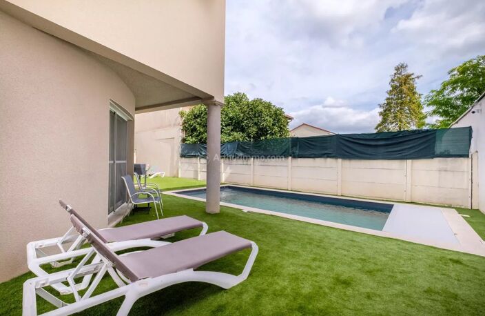 Exclusivité : très belle maison T6 de 170 m² à Villeurbanne Gratte-Ciel — photo 3