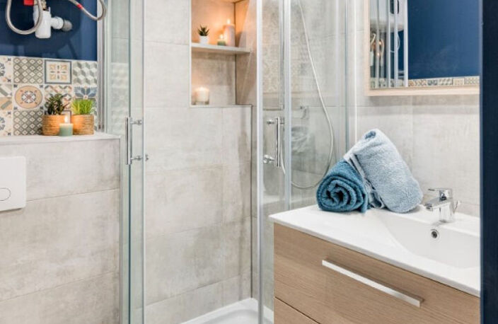 Immeuble Bourgoin Jallieu 2 appartements meublés AirBNB ou location courte durée — photo 4