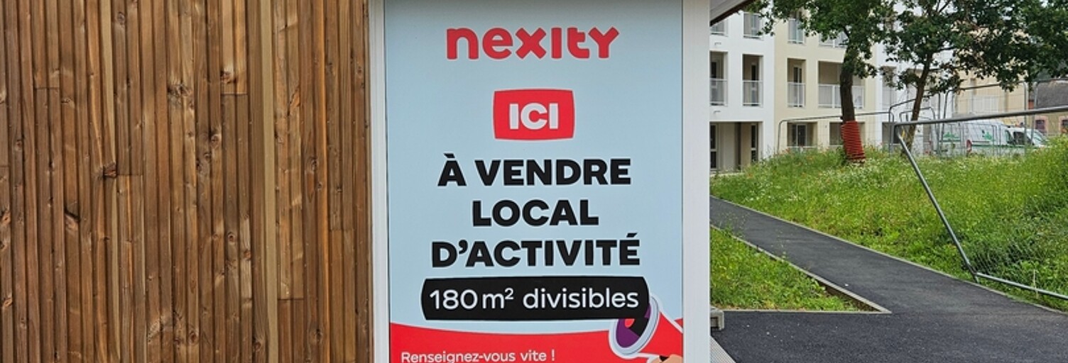 Commerce neuf  180 m² à vendre à Saint-Erblon (35230)