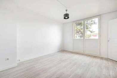 Appartement 4 pièces 315800 €