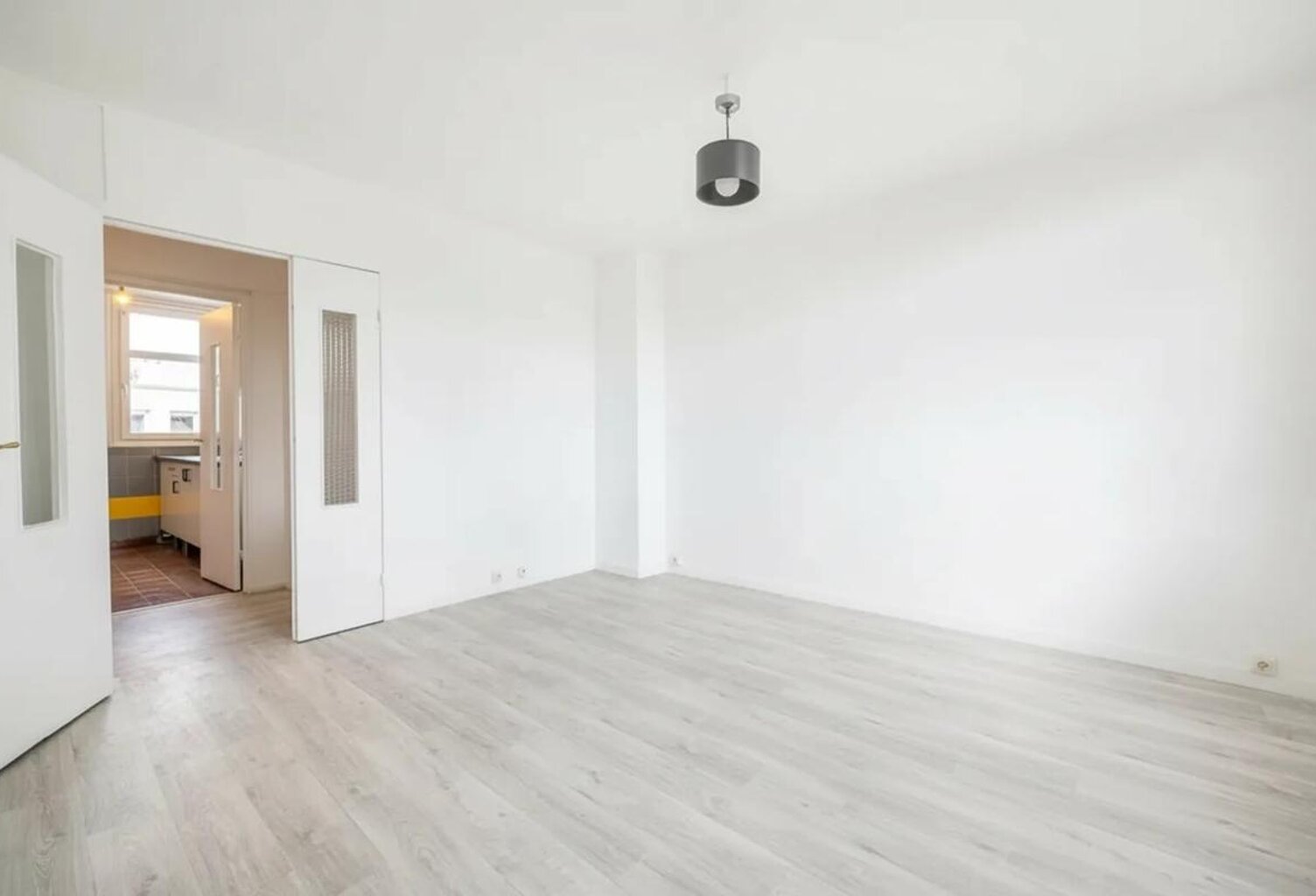 Appartement de 4 pièces de 62 m² à Romainville — photo 1
