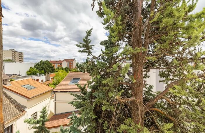 Appartement de 4 pièces de 62 m² à Romainville — photo 2