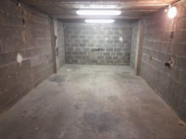 GARAGE À VENDRE — photo du bien
