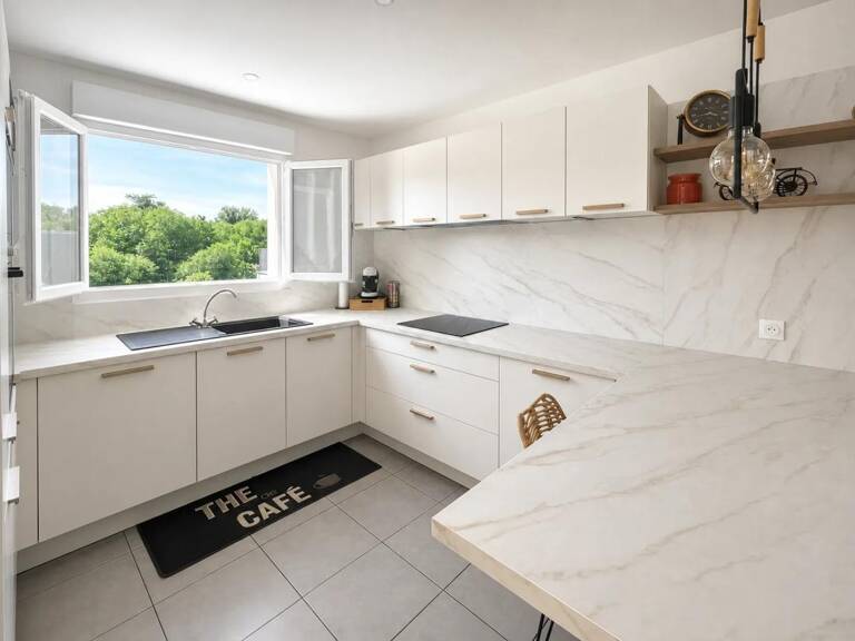 MAISON 88m2 - SAINT CHAMOND - PISCINE - TERRASSE - 3 CHAMBRES — photo 1