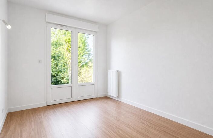 Grande maison rénovée de 7 pièces à Gagny — photo 4