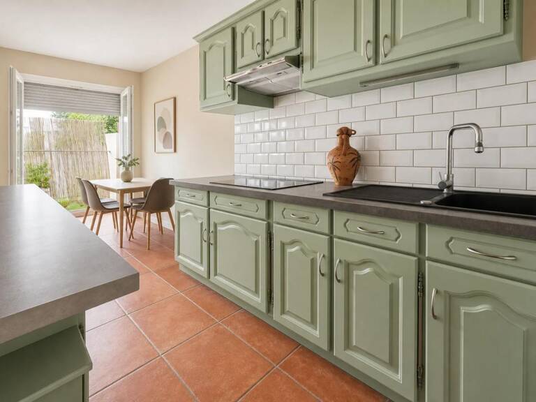 Appartement de 5 pièces de 93 m² situé à Dijon — photo 1