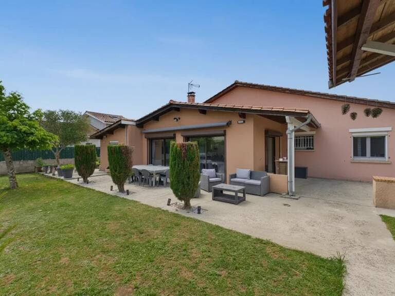 Maison de 6 pièces de 154 m² à Blésignac — photo 1