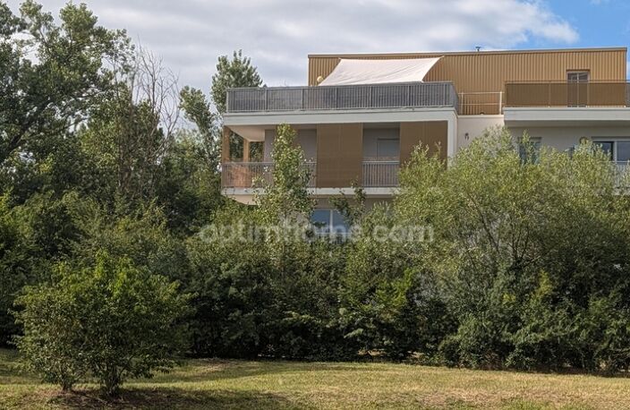 Appartement T3 lumineux avec balcon vue dégagée et 2 places de parking dans résidence sécurisée — photo 4