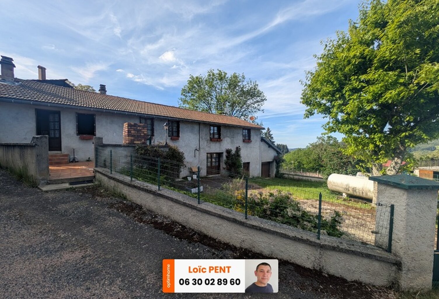 Maison d'habitation de 145m² à vendre, 6 pièces CHATEL MONTAGNE (03250) — photo 1