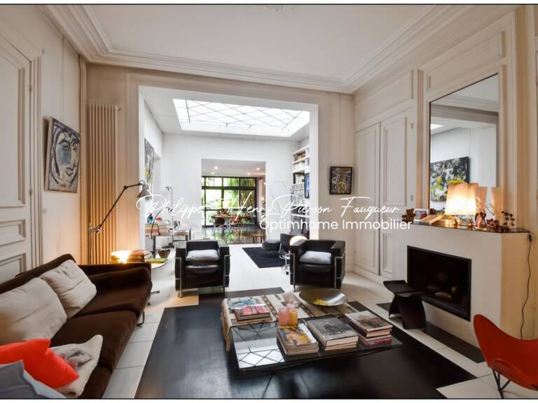 Exclusivité Maison familiale de caractère • 259 m² • 5 chambres • Jardin • Cave • Fibre • Alarme • 2 garages possibles – Saint-Maurice Pellevoisin (59) — photo 1