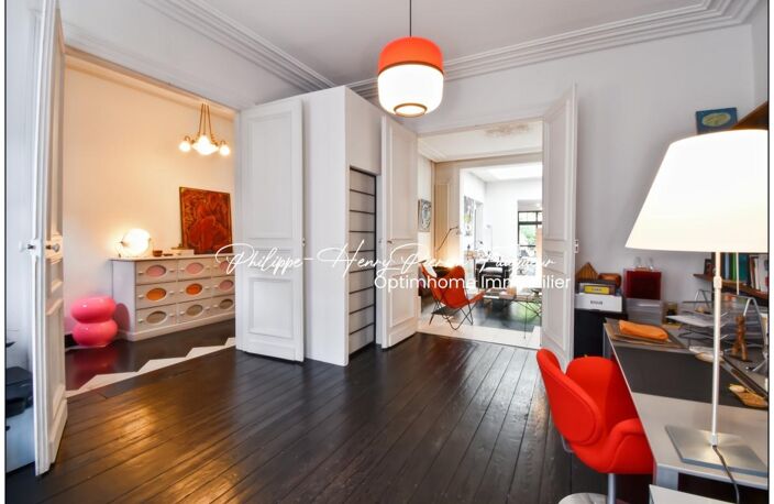 Exclusivité Maison familiale de caractère • 259 m² • 5 chambres • Jardin • Cave • Fibre • Alarme • 2 garages possibles – Saint-Maurice Pellevoisin (59) — photo 5