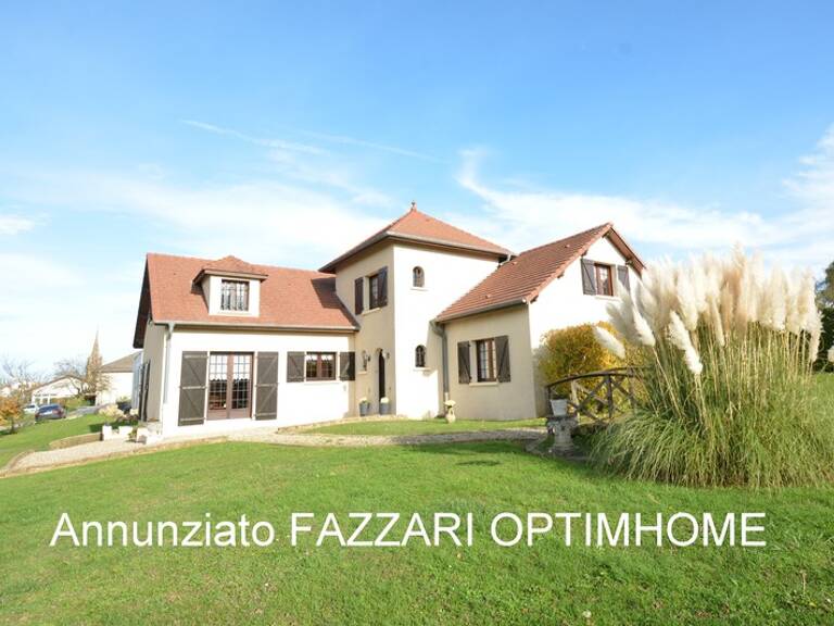 À vendre en exclusivité à Stenay, vaste maison familiale de plain-pied – 175 m² habitables – 5 chambres – terrain 1 528 m² — photo 1