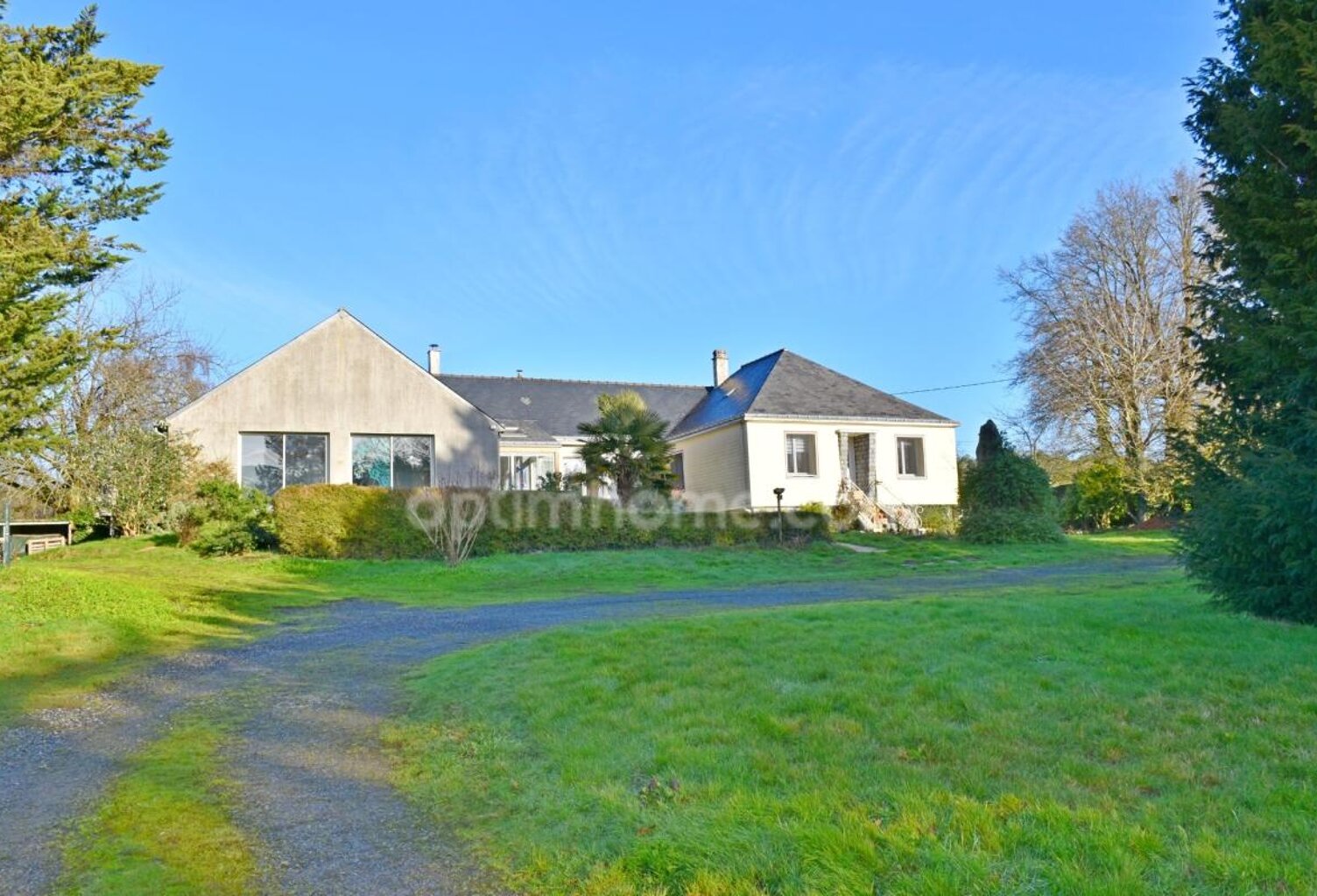 Maison familiale de plain-pied avec grande piscine intérieure, aux portes de la Gacilly — photo 1