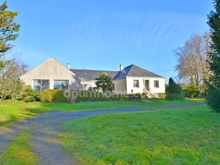 Maison familiale de plain-pied avec grande piscine intérieure, aux portes de la Gacilly — photo 1