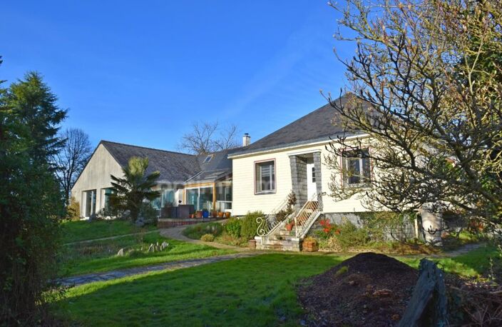 Maison familiale de plain-pied avec grande piscine intérieure, aux portes de la Gacilly — photo 3
