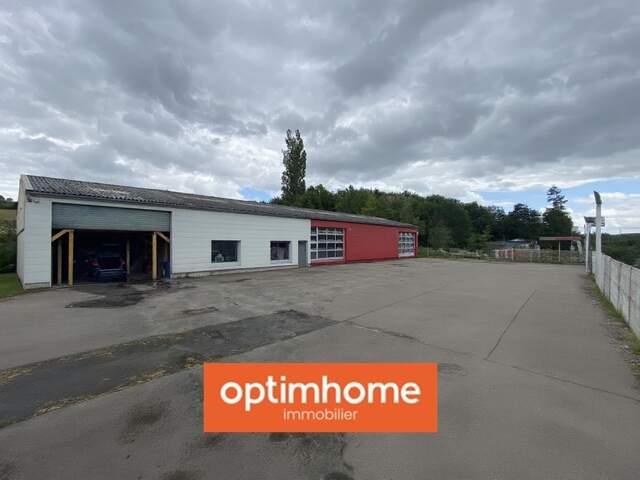 Bâtiment de 460 m2 avec bureaux et parking - Situé sur un axe passant — photo du bien