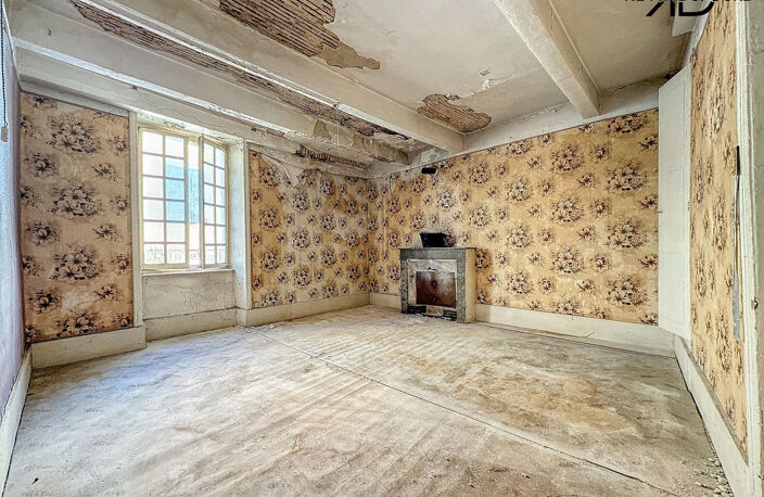 Immeuble de 200m² à AUBENAS — photo 2