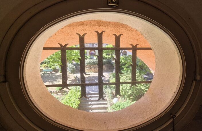 APPARTEMENT T2 GRIMAUD — photo 5