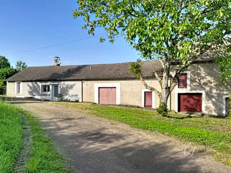 AUXOIS: En Exclusivité Fermette avec un hectare de terrain — photo 1