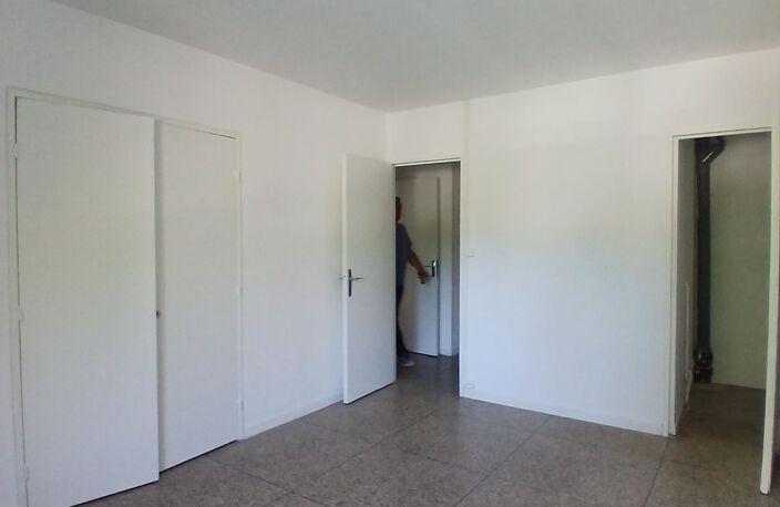 T4 72 M² AVEC LOGGIA PROXIMITE TRAM LA GAYE E3005D085L VAL MARIE — photo 5