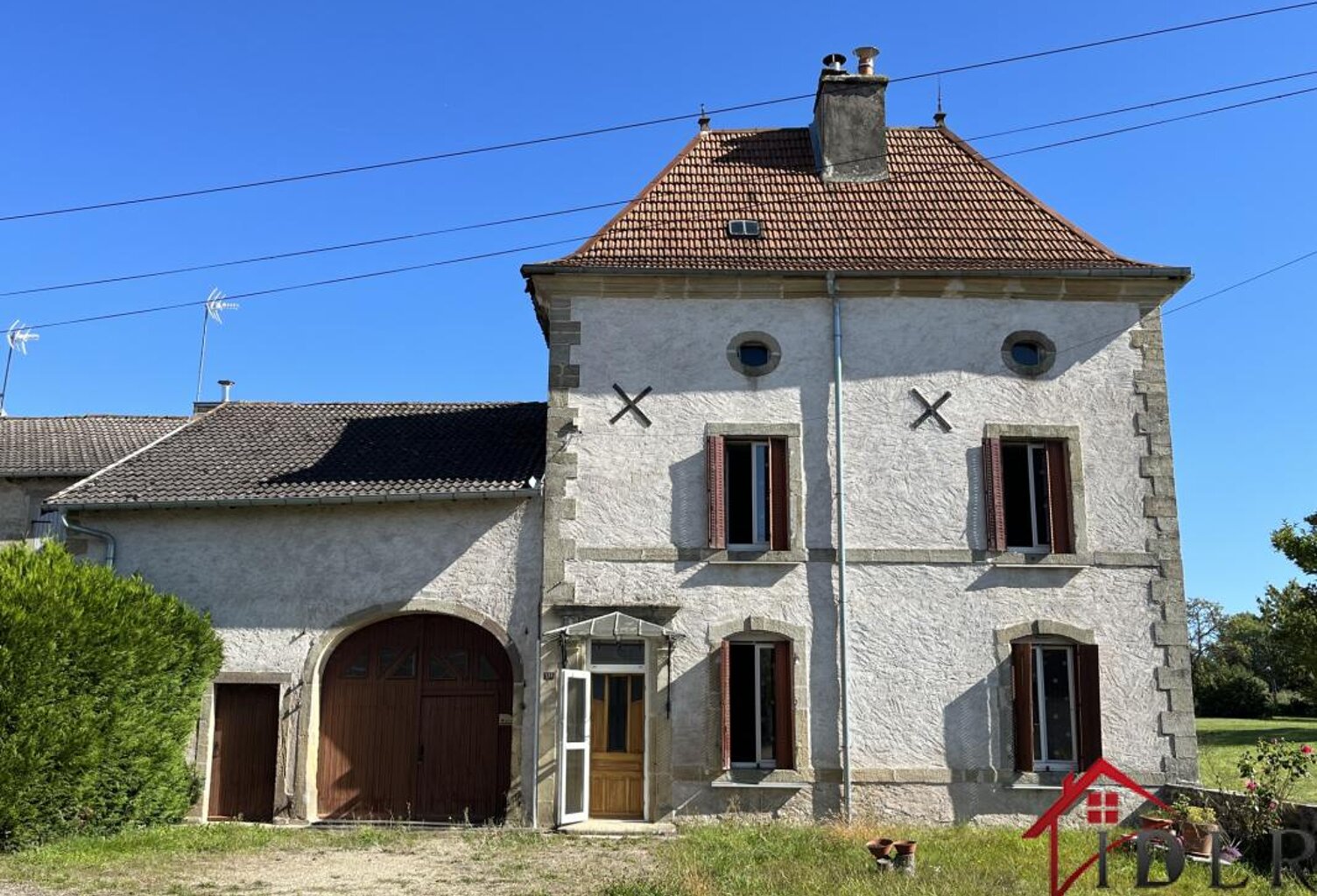 maison de caractère de type f4 de 110 m2 habitables sur un t — photo 1