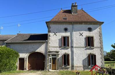 maison de caractère de type f4 de 110 m2 habitables sur un t — photo du bien