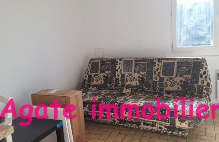 APPARTEMENT T2 A LOUER 33840 CAPTIEUX — photo 2