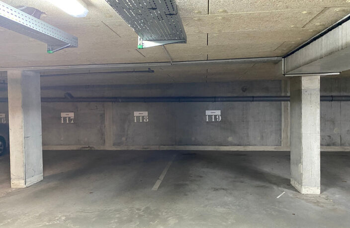 Local/bureau à vendre ROUBAIX (59) Eurotéléport, Mac-Arthur GLEN:,16 à 24 bureaux totalisant 637m2+6 parkings, Possibilté 13 — photo 4