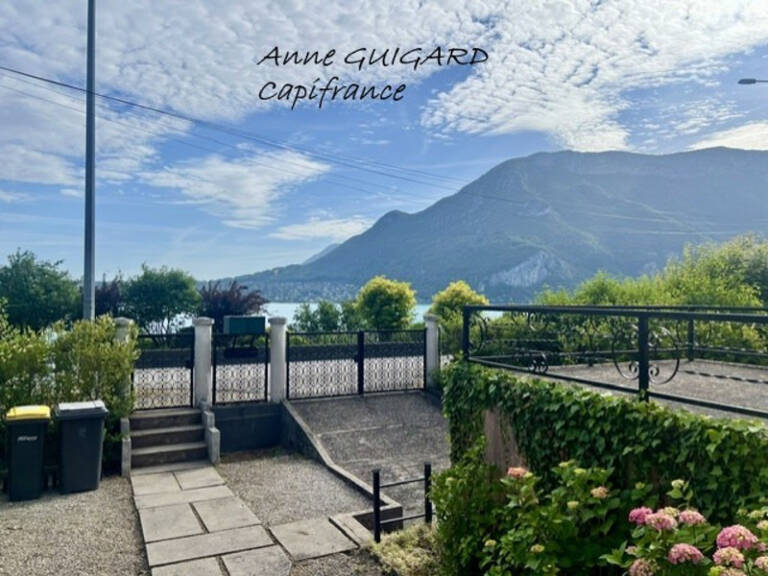 ANNECY (74) - MAISON DES ANNEES 30 FACE AU LAC D'ANNECY — photo 1