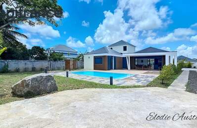 Villa d'architecte T5 moderne et meublée avec piscine — photo du bien