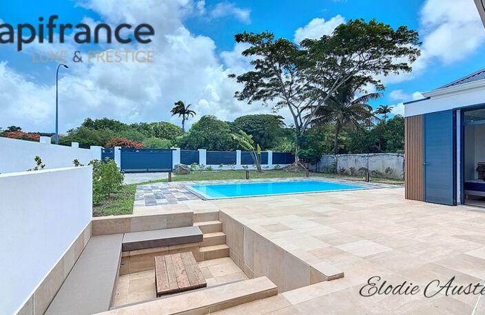 Villa d'architecte T5 moderne et meublée avec piscine — photo 4
