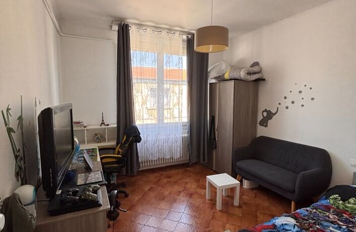 A VENDRE – Boulangerie-Pâtisserie avec appartement F5 !!! MONTPELLIER (34) — photo 2