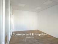 Bureaux 205 m² à louer avec stationnements privatifs au CTMA à VRITROLLES (13) — photo 4