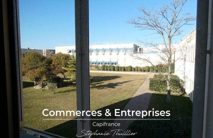 Bureaux 205 m² à louer avec stationnements privatifs au CTMA à VRITROLLES (13) — photo 5