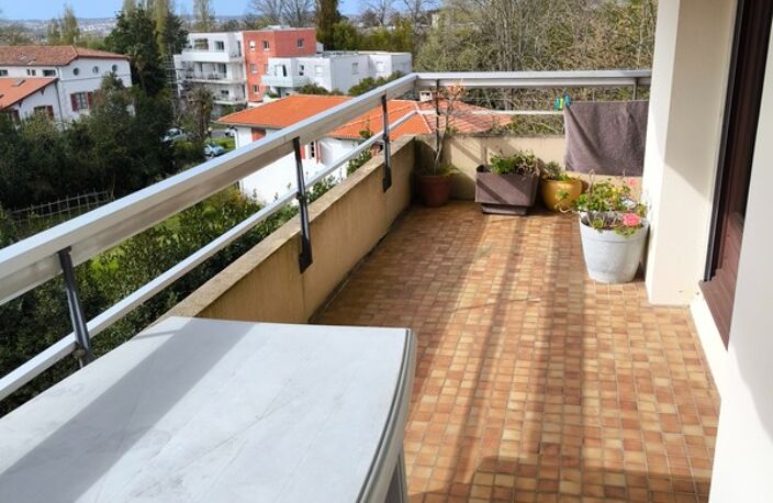BAYONNE MARRACQ, T4, 3 CHAMBRES, PKG, ASCENSEUR, BALCON — photo 4
