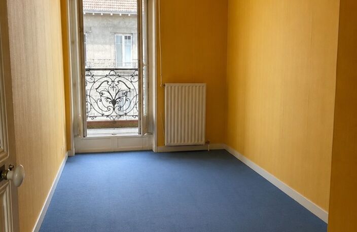 Grand appartement familial de 206 m2 au sol - Avenue Garibaldi, Limoges — photo 3