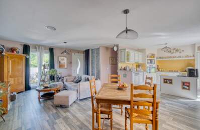Maison de plain-pied de 135 m² à vendre - 4 chambres - 1 bureau - 7 pièces TONNAY CHARENTE (17) — photo du bien