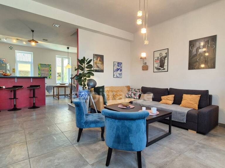 A vendre ETAMPES (91), Proche centre-ville, Charmante Meulière de 5 pièces sur sous-sol avec cour et garage — photo 1