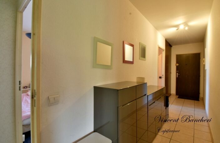 Appartement à vendre 4 pièces GAILLARD (74) avec garage, cave et balcon d’angle — photo 3