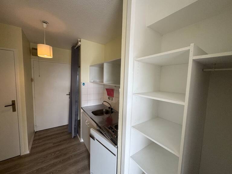 AGEN FLORÉAL – STUDIO DE 29 m² AVEC PARKING PRIVATIF — photo 1