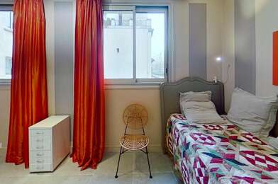 Appartement 1 pièces 825 €