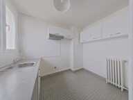 2 PIECES AVEC BALCON - PHILIPPE AUGUSTE — photo 4
