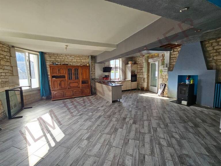 MAISON EN PIERRES VILLAGE COMMERCES 89 YONNE — photo 1