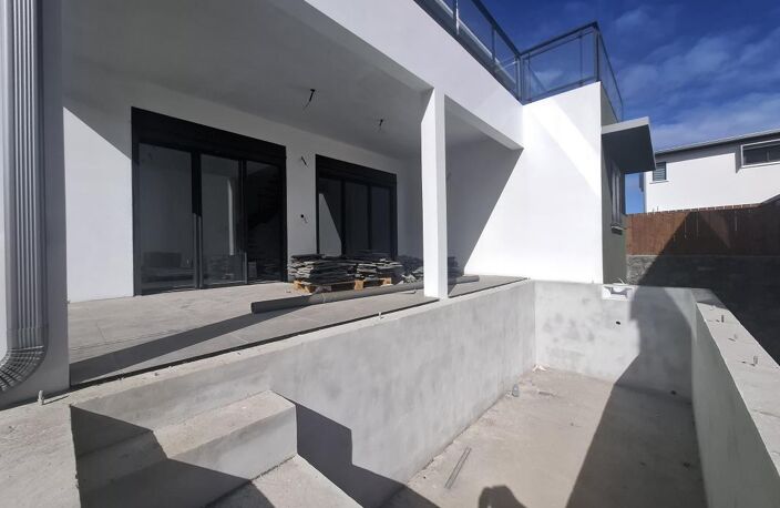 VILLA NEUVE T5 | PISCINE | SOURIS CHAUDE — photo 3