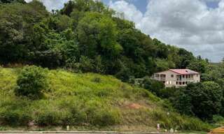 Terrain  570 m² à vendre à Ducos (97224)